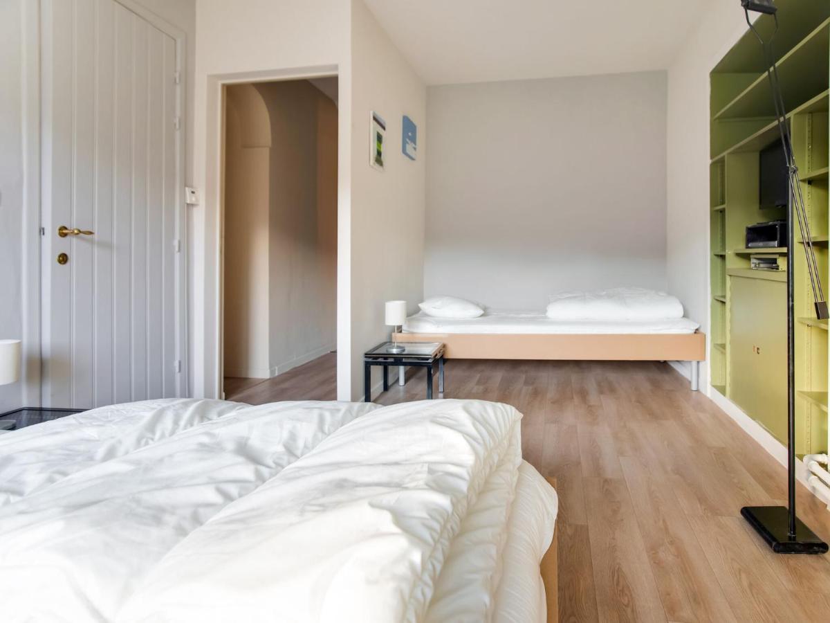 Hébergement de vacances Modern In With Private Swimming Pool Sosoye