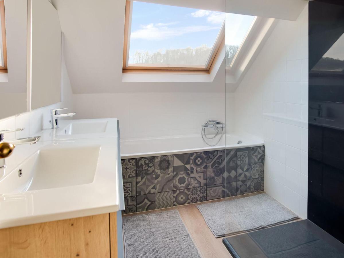 Holiday home Modern In With Private Swimming Pool Sosoye